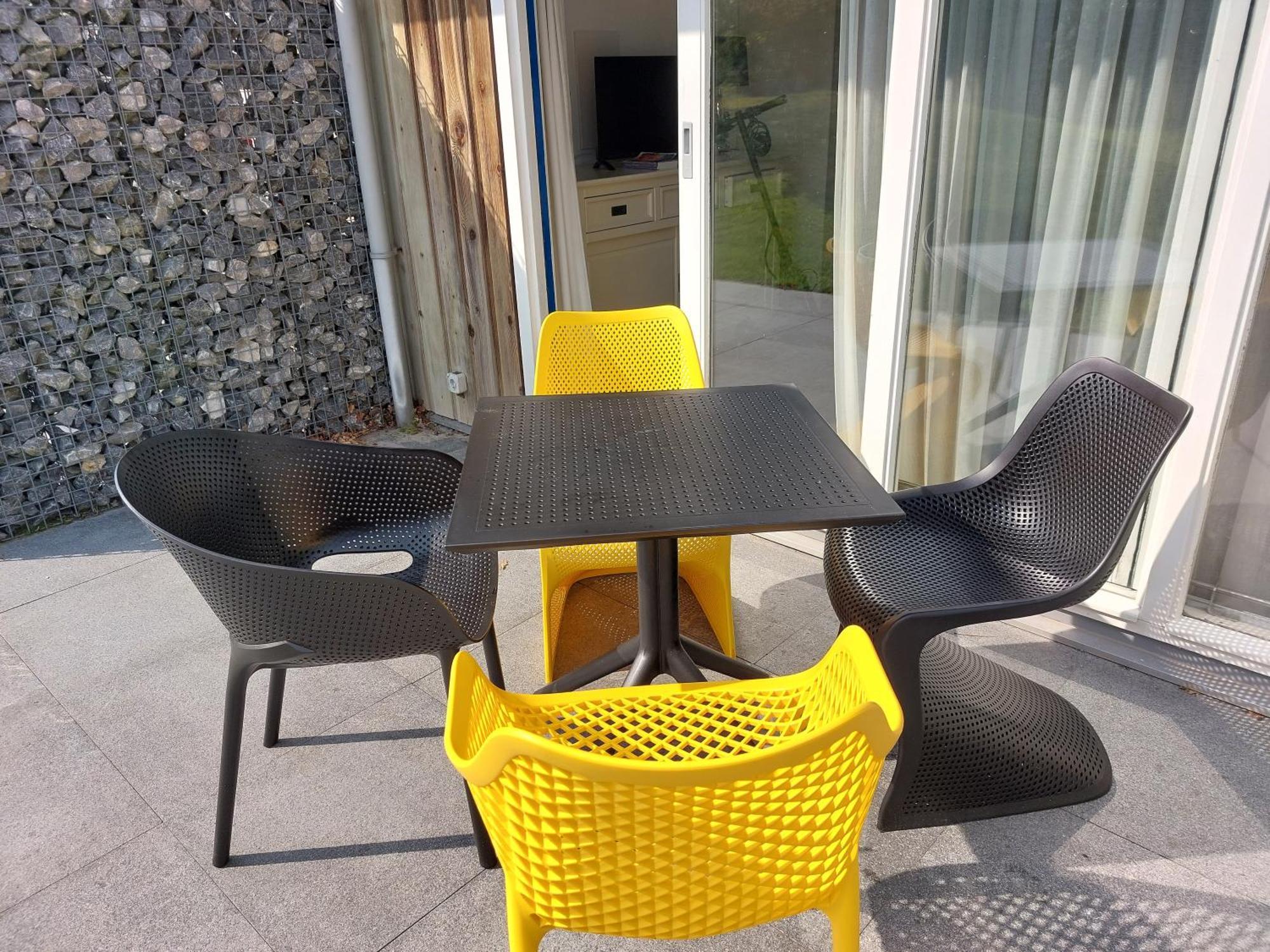 Aphrodite Met Zonnig Terras, Eigen Keuken, Verwarmd Hotel-Zwembad, Nabij Dorp, Duinen En Strand 霍勒姆 外观 照片